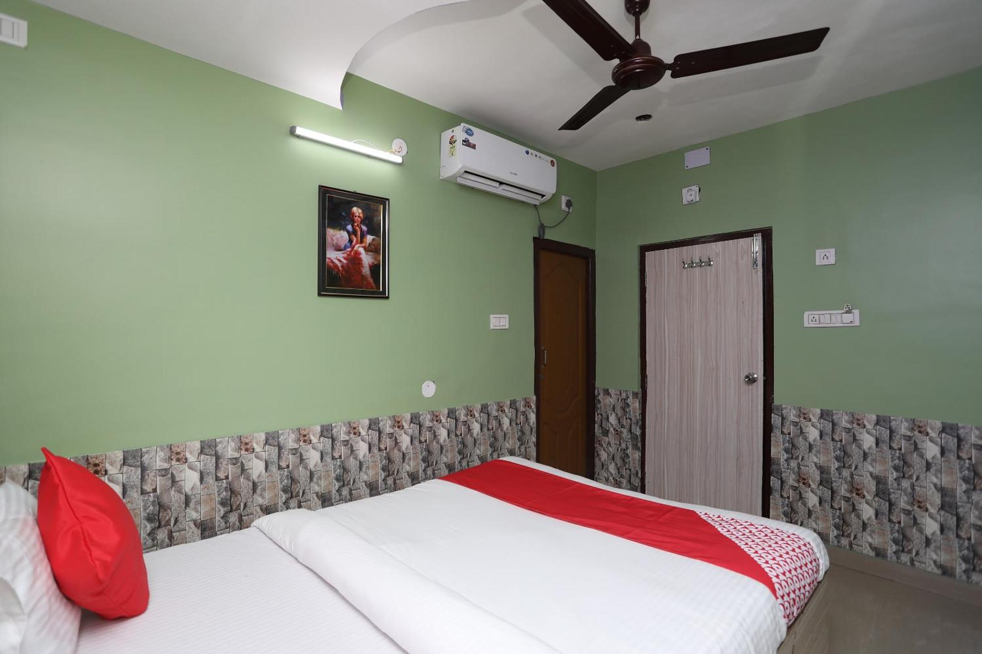 Hotel O Lvy Hotel Barakpur Bagian luar foto