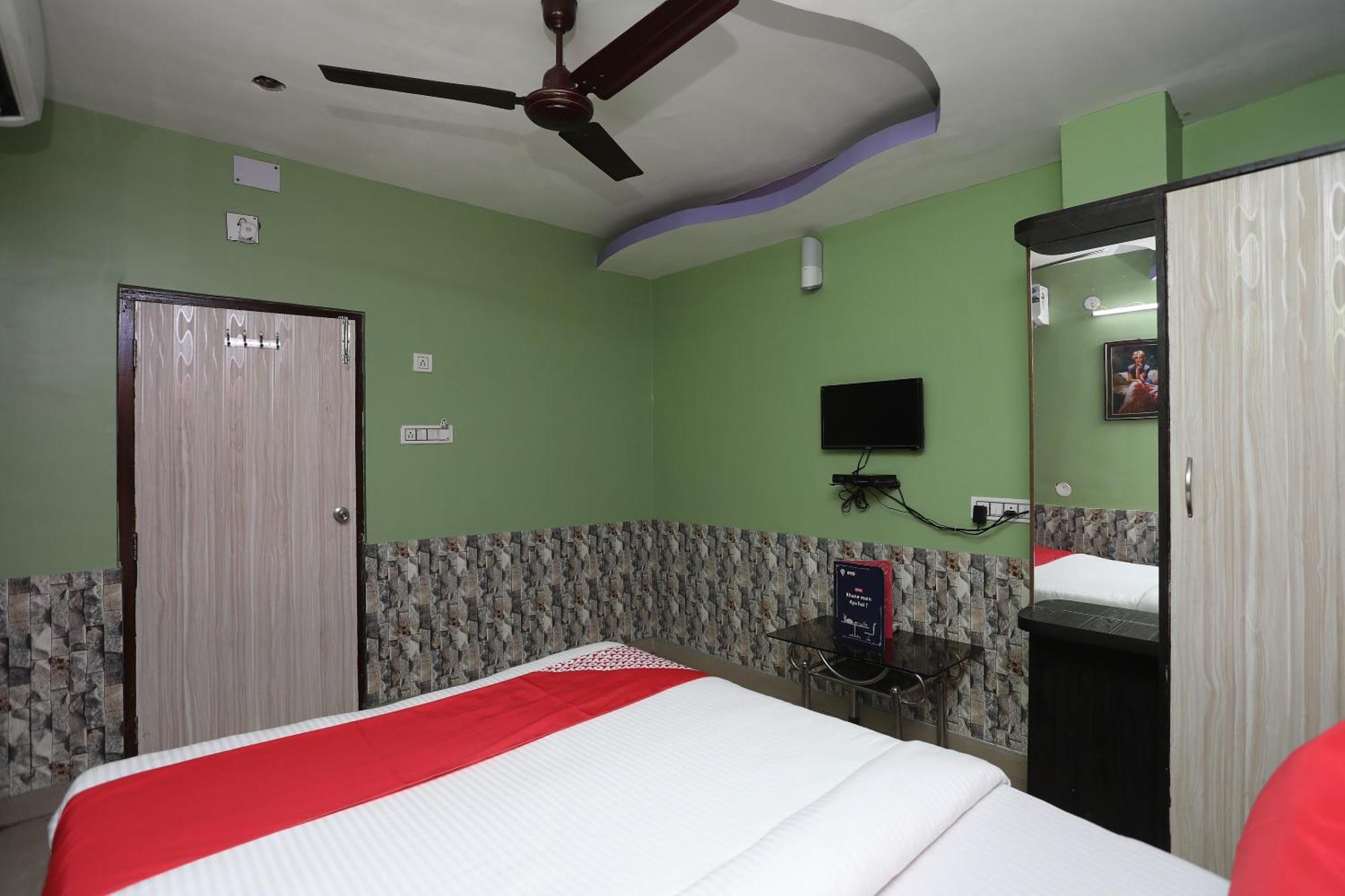 Hotel O Lvy Hotel Barakpur Bagian luar foto